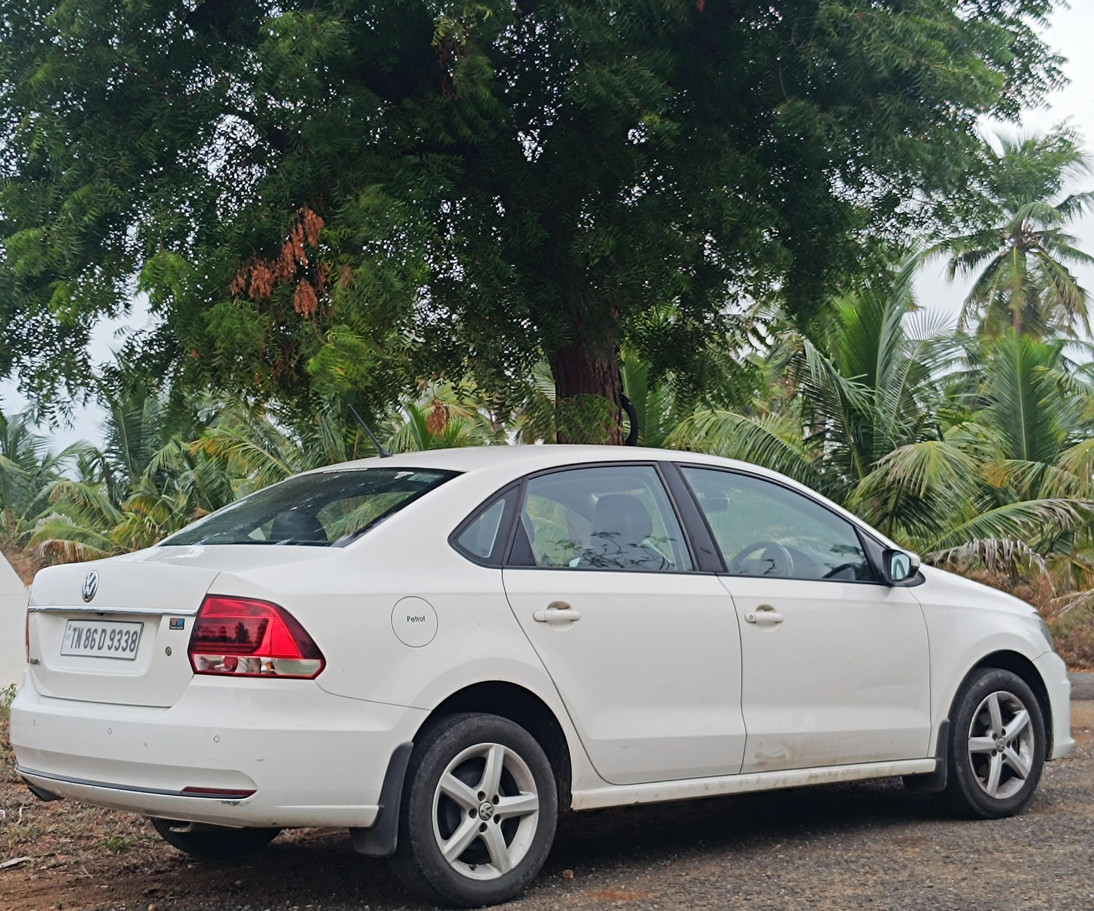 Volkswagen Vento(2015-2019) Comfortline Petrol